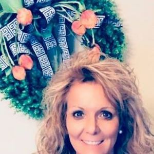 Meet your Posher, Pam